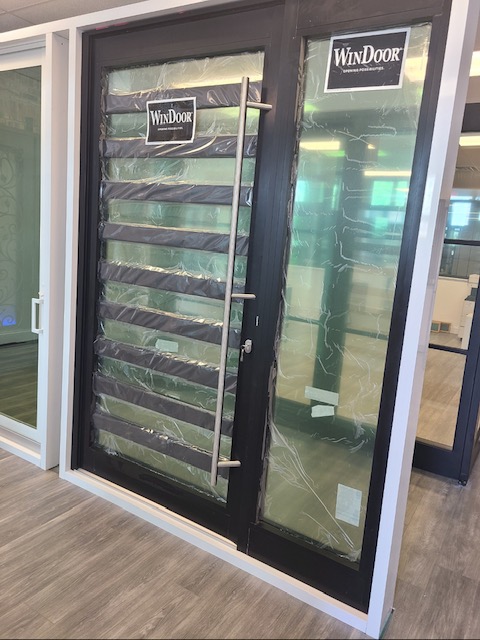 Windoor PV9998A Pivot Door
